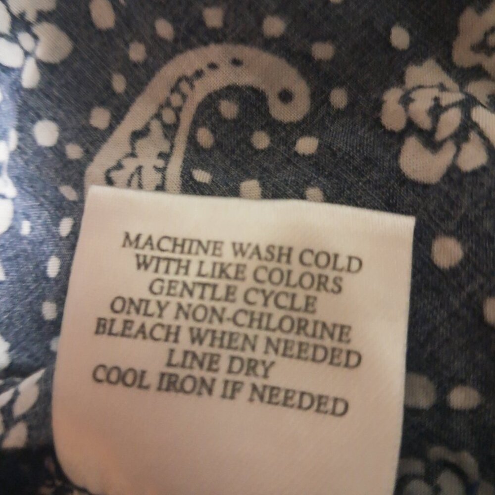 WOMENS TOP SIZE 1X - Picture 6 of 11
